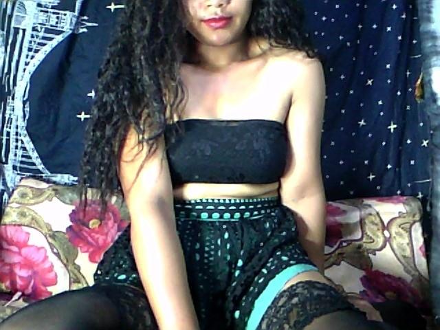 ElenaSly — live cam photo 3