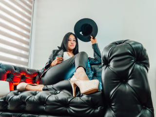 AngelinaDeleon Webcam Porno Live - Photo 11/21