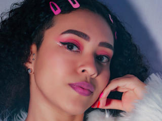 ZoeGruber MILF Live - Photo 17/21