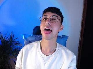 Photo de OliverHot69