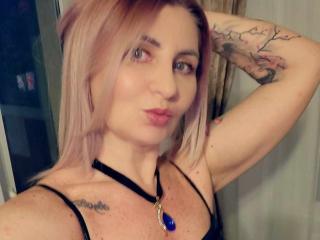 ChaudeEvely Webcam Sex Direct - Photo 7/21