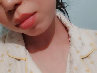 EmelyJoml Seins Liveshow - Photo 4/5