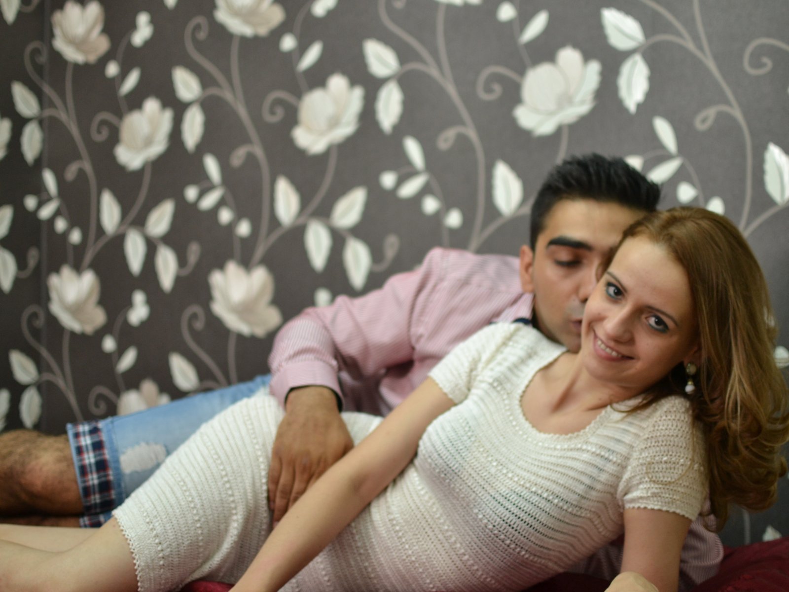 22 пара. Couple 22 years old. Emilee metcafe 22 years. Couples 22. Kingsss 333 пара 22 модель чат.