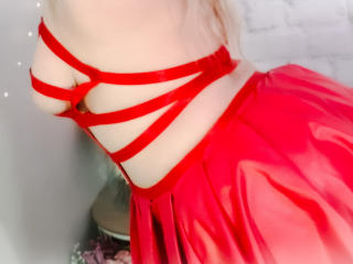 JuliaFrancaise Show Porn Live - Photo 14/21