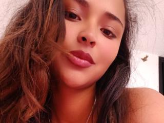 BellaChaudAmour Live Cam Porn - Photo 20/21