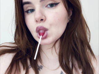 Rubbi Sex Brunette - Photo 10/21