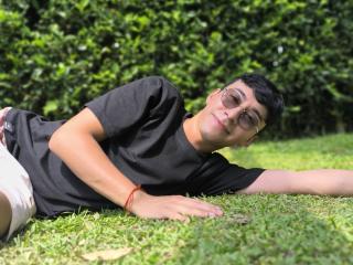 Photo de OliverHot69