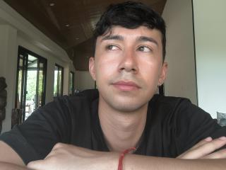 Photo de OliverHot69