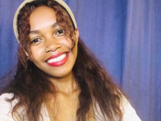 BellaCeleste live cam model at XLoveCam