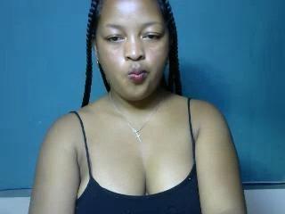 Rhnanoou live cam model at XLoveCam