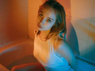 LisaMetalHoney Anal en Webcam Live - Photo 14/21
