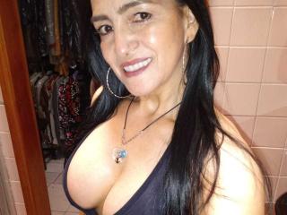 BellaCora Image Gallery