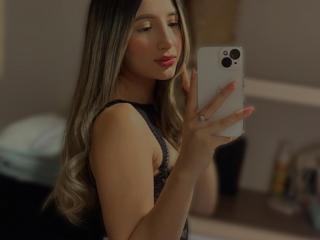 EmilyFelis Seins Liveshow - Photo 11/13