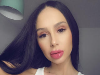 LaraaYah Anal en Webcam Live - Photo 9/21