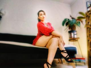BelleLoren Live Cam Porn - Photo 8/21