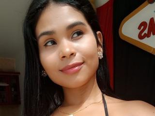 AndreaHottie69 live cam model at XLoveCam