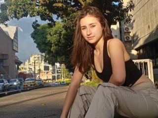 LisaMartini Anal en Webcam Live - Photo 37/44