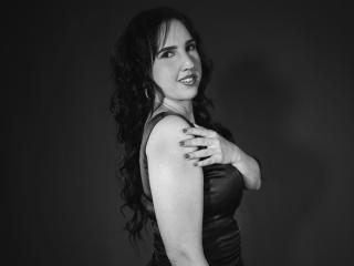 DianaClarke Amateur Live Webcam - Photo 11/12