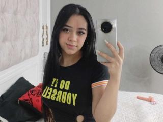 AmyFoster Webcam Porno Live - Photo 10/39