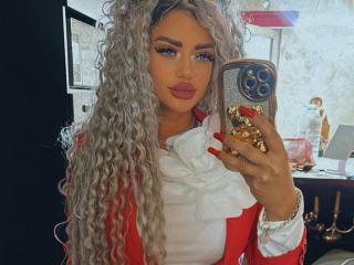 LaraBlondeCougar Anal en Webcam Live - Photo 8/8