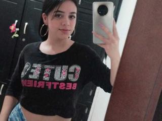 AmyFoster Webcam Porno Live - Photo 17/39
