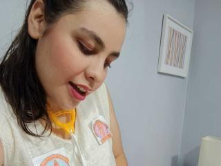 AliceMoure Webcam Porno Live - Photo 41/47