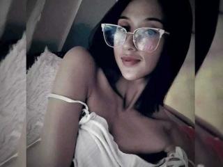 ZaharaRhenils MILF Live - Photo 8/12