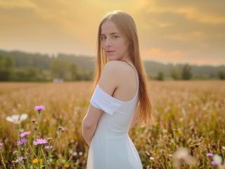 GlamMegi Image Gallery