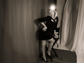 SallyVerda Fellation XXX Cams - Photo 7/21