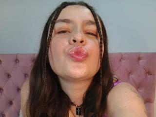 AliceMoure Webcam Porno Live - Photo 45/47