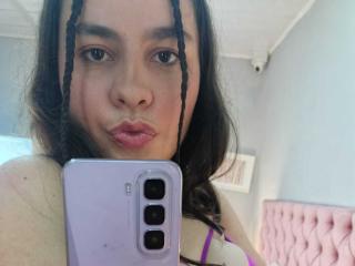 AliceMoure Webcam Porno Live - Photo 47/47