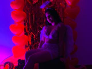 RubyCam Sex Brunette - Photo 14/20