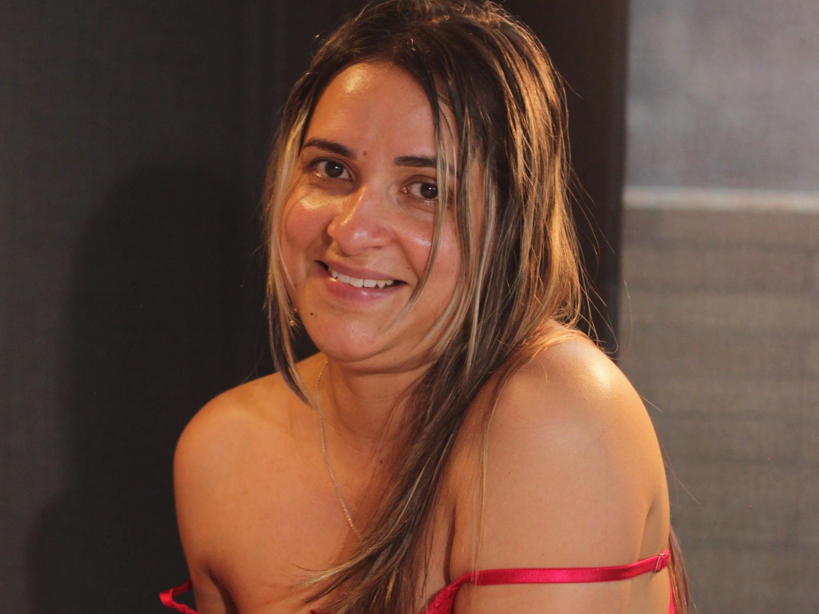 webcam model LianaWest from XloveCam webcam model LianaWest from XloveCam