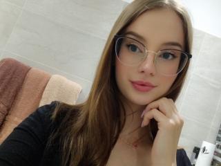 RoseTease Sex Brunette - Photo 9/19
