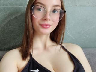 RoseTease Sex Brunette - Photo 8/19