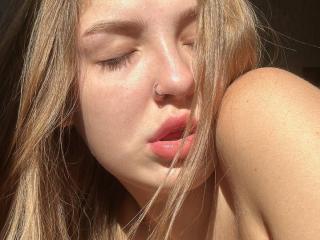 AngelAmalia Webcam Porno Live - Photo 5/21