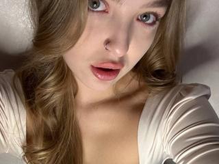 AngelAmalia Webcam Porno Live - Photo 4/21