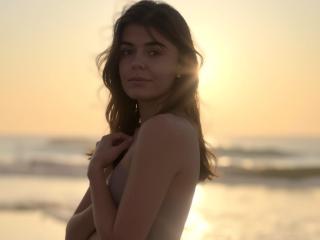 LunaDiamond Anal en Webcam Live - Photo 19/21