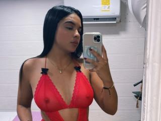 AlisonRaisas Webcam Porno Live - Photo 24/26