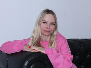JuliaJones Show Porno en Live - Photo 7/9