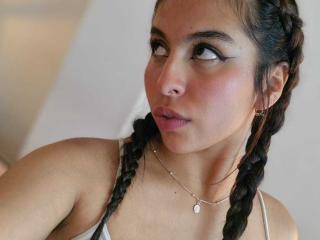 AdaWalton live cam model at XLoveCam