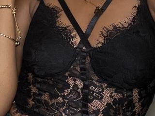 AmeliaLiah Webcam Porno Live - Photo 4/4