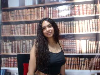 ZhamiraSexy MILF Live - Photo 8/9