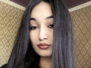 ElviraWesdety live cam model at XLoveCam