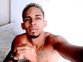 TatooLatin live cam model at XLoveCam