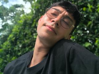 Photo de OliverHot69