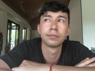 Photo de OliverHot69