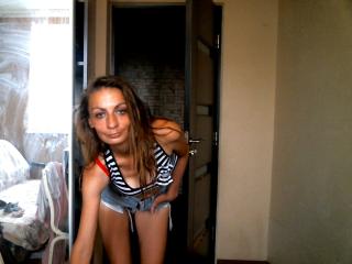 HotQueenAmelia Videos Liveshows - Photo 10/12