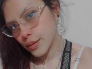 ElaiaaBakerr Boobs Liveshow - Photo 19/21