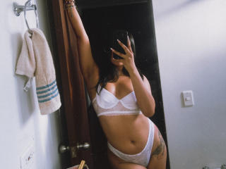 ElizabethMacy Boobs Liveshow - Photo 13/21